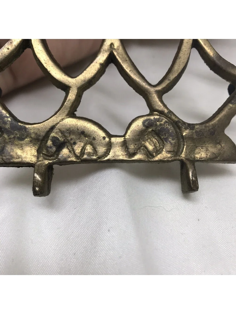 Vintage Brass Owl Trivet Made In Taiwan Patina 7”x5”  MCM Mid Century Modern
